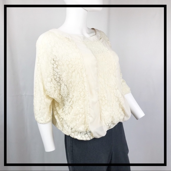 NEW DIRECTIONS Lace, Quarter Sleeve Blouse Size S - Picture 2 of 4